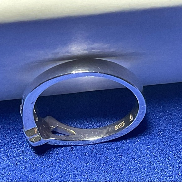 Disney 925 sterling silver ring with blue stones - Picture 3 of 6